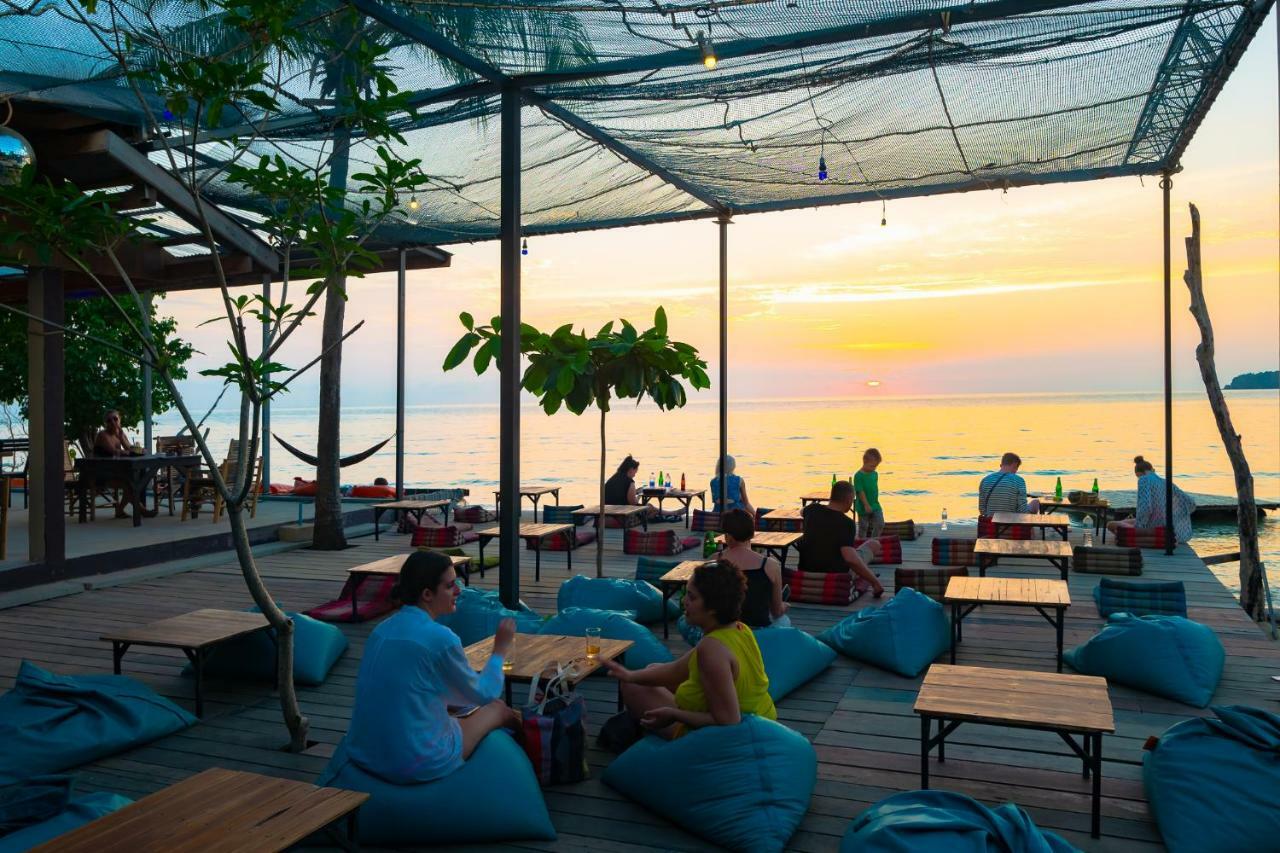 Отель Siam Hut Ко Чанг Экстерьер фото