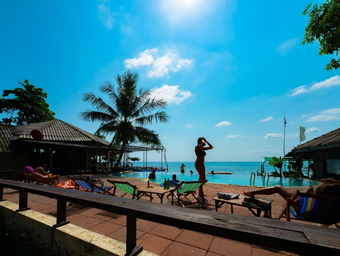 Отель Siam Hut Ко Чанг Экстерьер фото